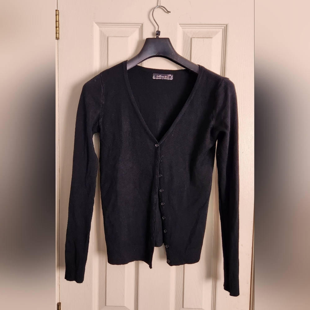 Moni & co women's Cardigan sweater